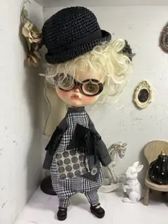 Item thumbnail for item cd43c0bc-8f21-4ce2-b83b-6f61b7b87b24