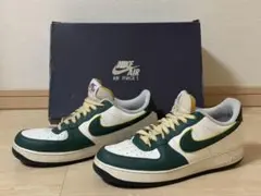 Nike Air Force 1 Low 07 LV8 ホワイト グリーン