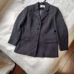 ダークグレー シングルボタン ブレザー