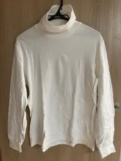 缶*i様 ユニクロ タートルネック メンズ M