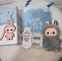 【完全正規品】ラブブ LABUBU PIN FOR LOVE イニシャル W