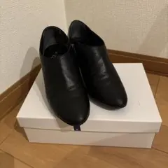 Riz 黒いレザーブーティ 中ヒール　24EE 冬底