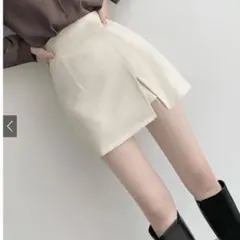 新品タグ付き⭐︎インパンツ付きハイウェストミニスカート　サイズS アイボリーのサムネイル