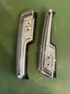 valenti ウルトラZ 片側左のみ テール割れ - メルカリ