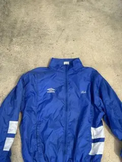 ピステ xl アンブロ