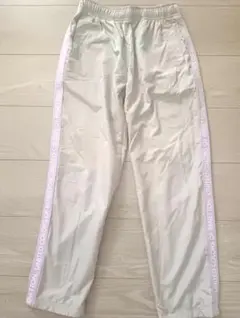 Item thumbnail for item bd68dbbc-1b83-4ab8-807b-fa9e4643869f