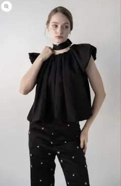 acka drape volume tops - メルカリ