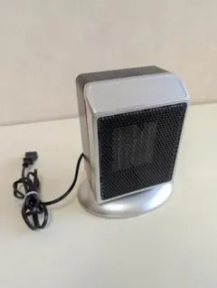 セラミックファンヒーター 1000W 昭和風レトロ デザイン - メルカリ