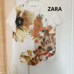 ZARA BASIC 花柄プリント 半袖Tシャツ ホワイト Sサイズのサムネイル