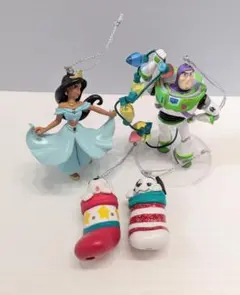 ディズニー happyくじ クリスマスオーナメント 3つセット バズ ジャスミンのサムネイル