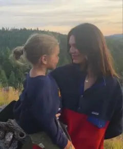 極美品 カイリージェンナー着用 パタゴニア シンチラスナップT サイズL 希少