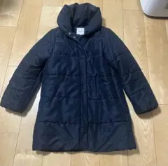 ネイビー ダウンジャケット