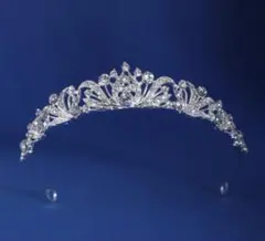 【結婚式/前撮り】シルバークリスタルティアラ