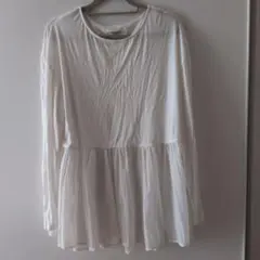 OPAQUE CLIP ホワイト 長袖 フレアトップス