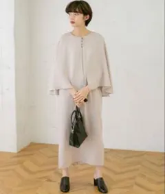 KBF ケープドレス