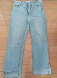 Mila Owen デニムパンツ ライトブルー カットオフ