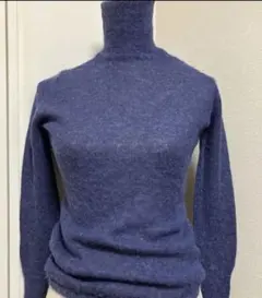 【エストネーション】紫色タートルネックセーター