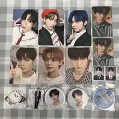 TXT まとめ売り　トレカ　FC ステッカー　アクスタ　証明写真　MOAZONE