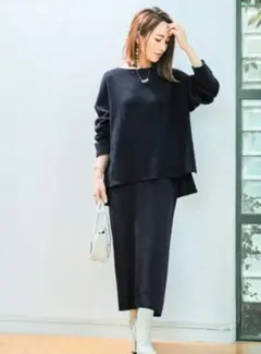 ur's ネイビー ニットセットアップ　サイズM