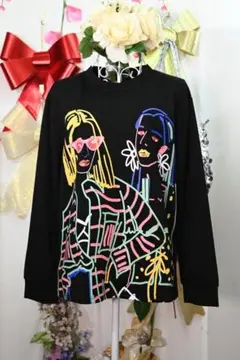 新品タグ付き更にOFFイラストプリント 長袖トレーナー ブラック9050