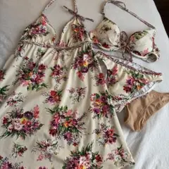 JILLSTUART 花柄セパレート水着 3点セットのサムネイル