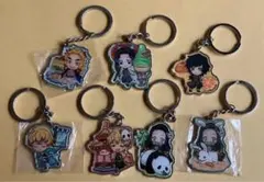 鬼滅の刃　メタルキーホルダー　ご当地　各種7点　煉獄　冨岡　胡蝶　善逸　禰豆子