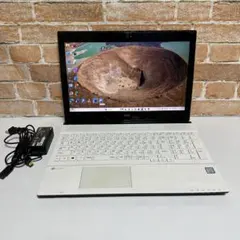 美品NECノートPC FHD SSDメモリ8GB Windows11オフィス付き