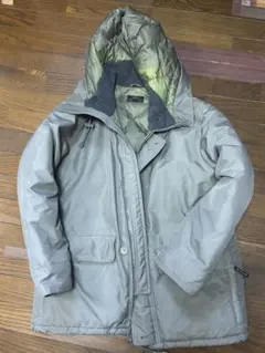 ダウンジャケット BRITISH KHAKI M