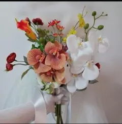 土日価格　ウェディングブーケ　クラッチブーケ　アーティシャルフラワーブーケ