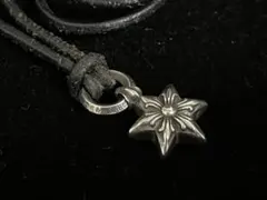 ス*ー様 Ray Skts/レイ・スキッツ ネックレスJennifer Curt - メルカリ