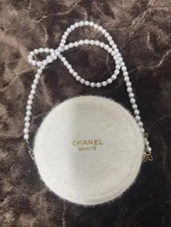 CHANEL BEAUTE ホワイトポーチ(値下げ可能‼️)
