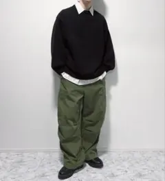 ジーユー スーパー ワイド カーゴパンツ ユニセックス カーキ ゆったり M