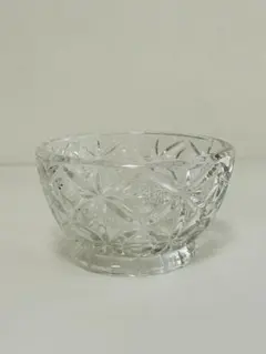ヴィンテージ　カットガラス 花柄 ボウル