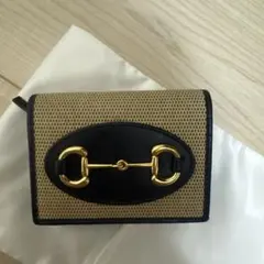 GUCCI二つ折り財布 ベージュと黒 キャンバス