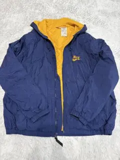 Nike フード付きナイロンジャケット ネイビー/イエロー