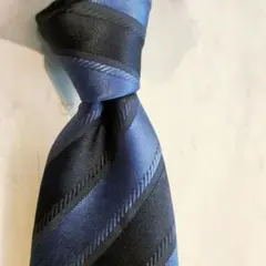 バーバリー ブラックレーベル ネクタイ ストライプ ホースロゴ 人気