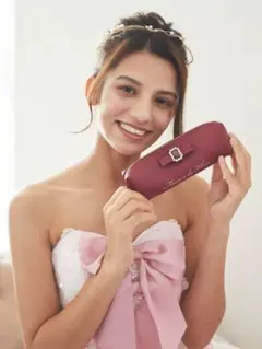 Maison de FLEUR ビジューリボンペンケース ボルドーのサムネイル