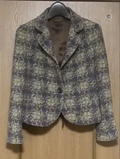 Item thumbnail for item ecd2a3e7-949a-4005-b48b-370643a5eaac