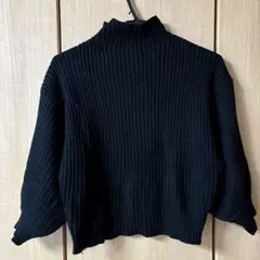 黒リブ編みタートルネックニット 五分丈