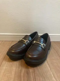 ボリュームソールビットローファー