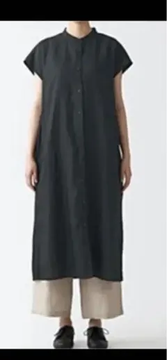 無印良品　フレンチリネン　洗いざらしスタンドカラーワンピース