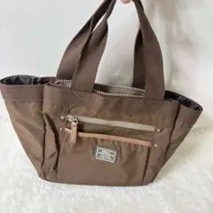 多機能 ナイロン トートバッグ 茶 軽量 仕切り 多数 マザーズバッグ 旅行