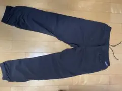 アウトドア好きにオススメ！パタゴニア　バギーズパンツ　黒　Mサイズ