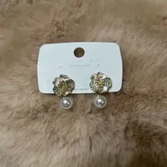 ピアス　ゴールド　パール