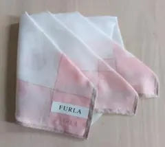 FURLA ハート柄ハンカチ