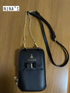 ★青木美沙子 しまむら ニナス スマホショルダーバック　ブラック