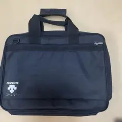デサント　ビジネスバッグのサムネイル