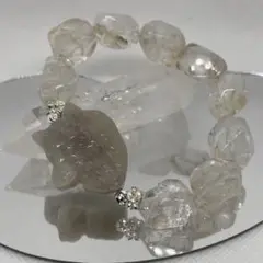 620★ ホワイトムーンストーン　狼　水晶タンブル　デザインブレスレット