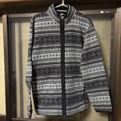UNIQLO 幾何学模様 フリースジャケット Mサイズ