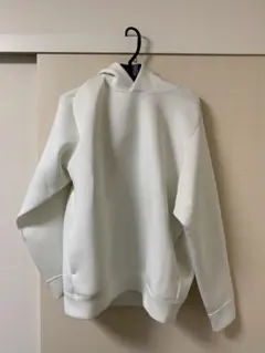 UNIQLO ユニクロ　ウルトラストレッチ ドライスウェットプルパーカー　M